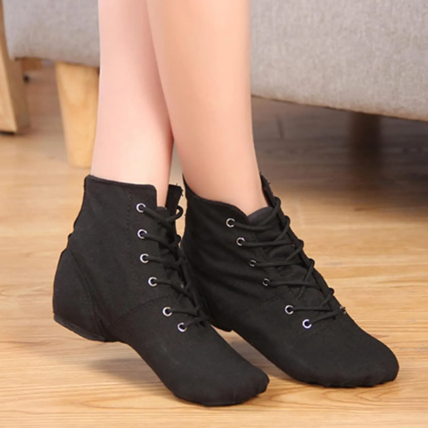 Canvas Lace-up Dance Shoes Flat Practice Jazz Dancing Boots for Girls Boys Split-Sole Dance Ballet Sneakers Kids