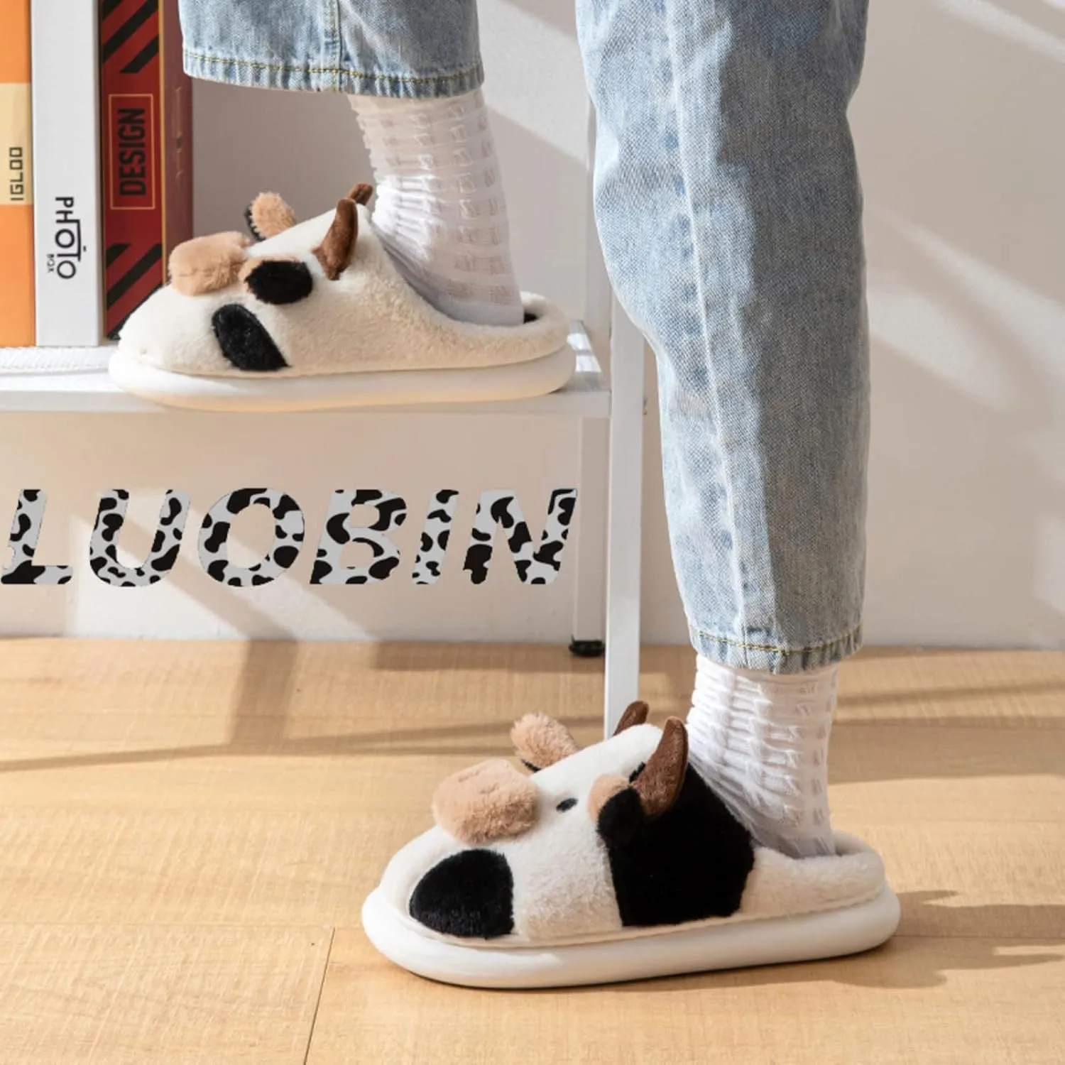Cartoon cow slippers Indoor Outdoor Slippers