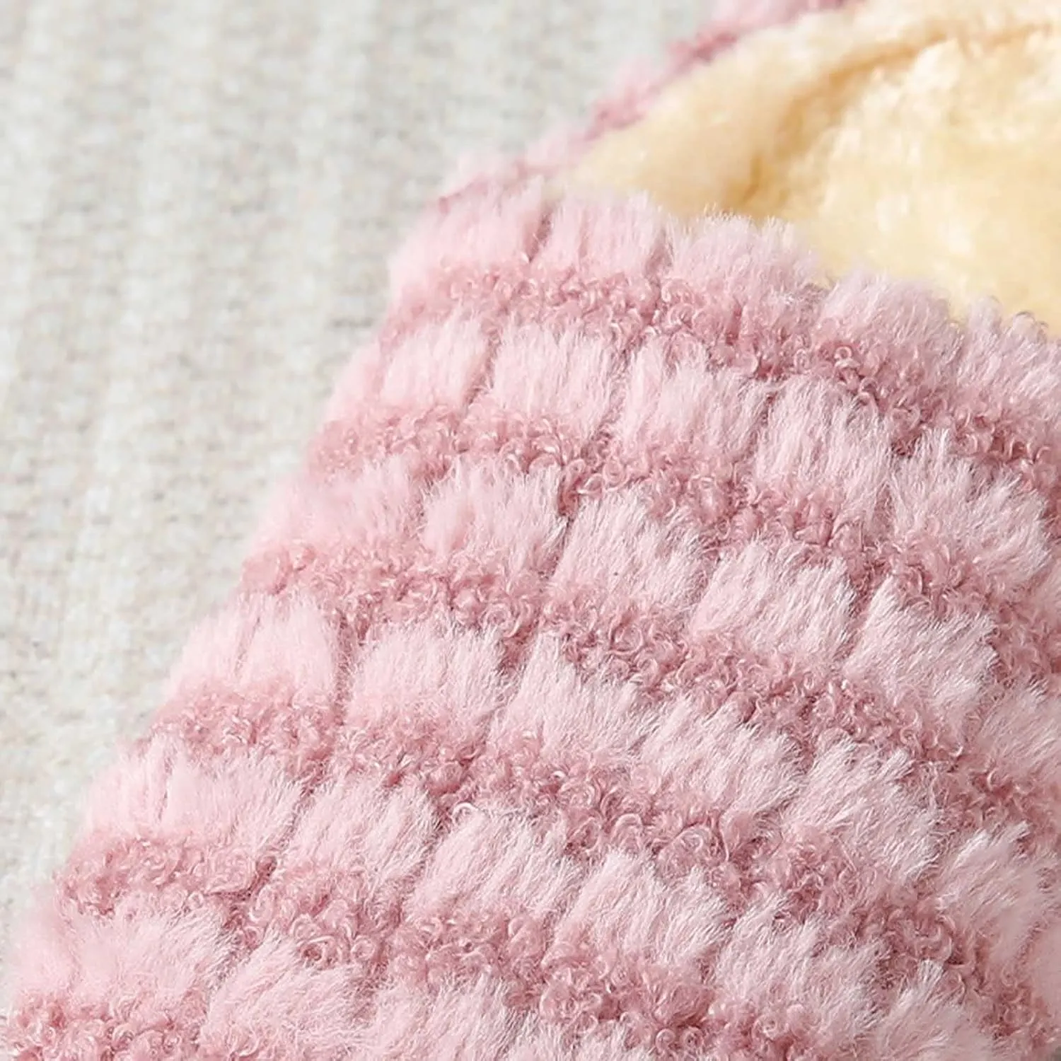 Womens House Slippers Cozy Velvet Memory Foam House Slipper Cute House Slippers for Ladies Indoor/Outdoor